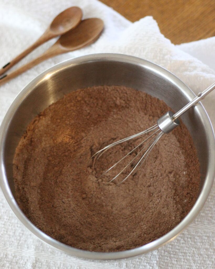 dry ingredients whisked together in mixing bowl