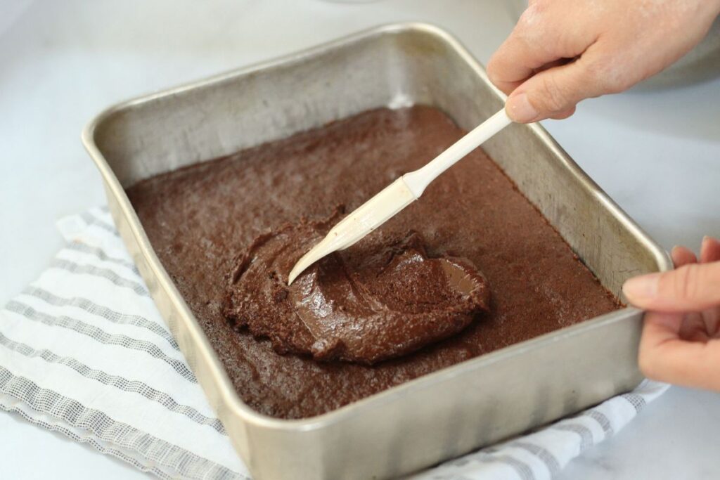 spreading frosting on gluten free brownies